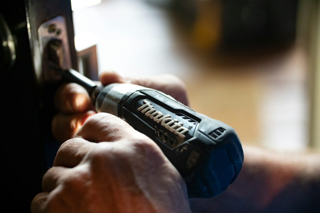 Handyman Home Repairs Canyon Crest CA